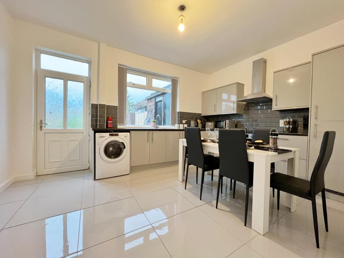 Cheerful 3 Bedroom Home With Netflix And Wi-Fi Middleton  Exterior foto